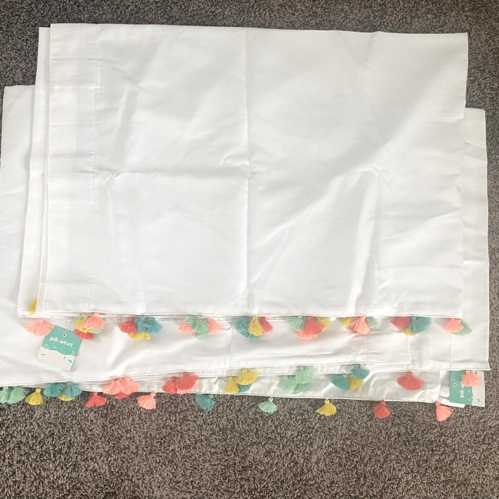 Pillowfort by Target - 2 curtain panels- white with colorful tassles